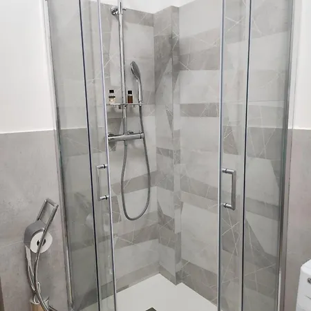 La Casa Di Eve Vicino Gaslini San Martino * جنوة